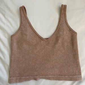 Aura tank top size small